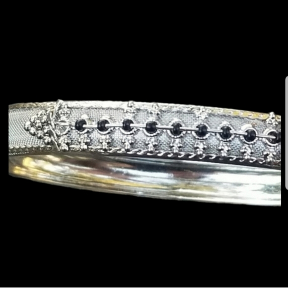 ORNATE SILVERTONED BANGLE BRACELET - Picture 1 of 4
